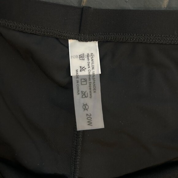 Yonique Plus Size black cinched tieable sides tankini top and boy shorts 20W - Picture 9 of 9